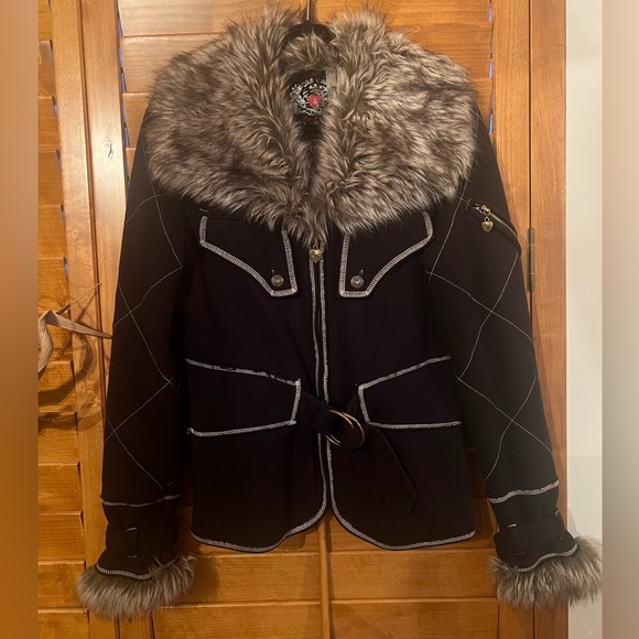 Twisted Heart Quilted Faux Fur Collar Belted Jacket Sz L - Picture 1 of 11